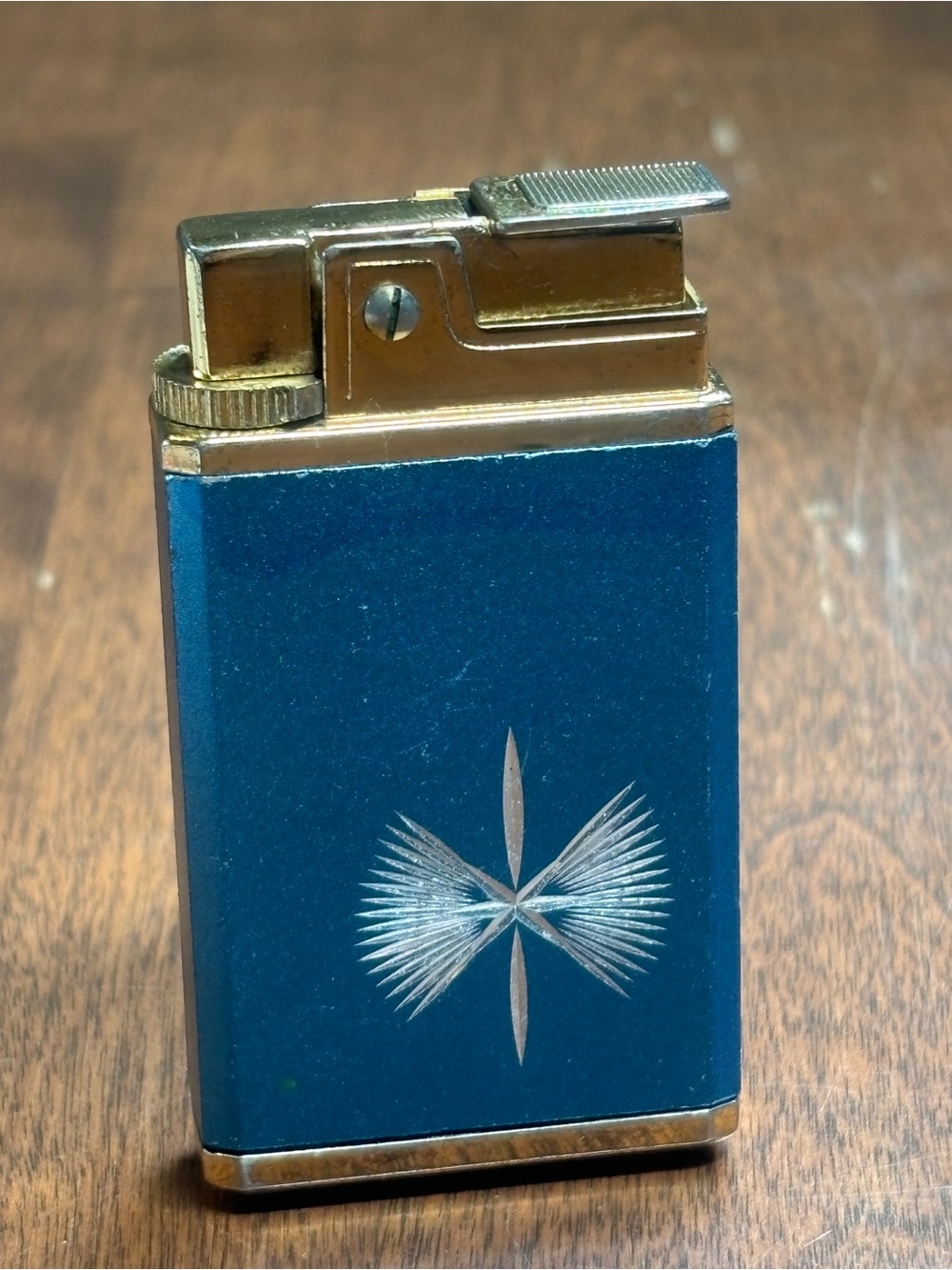 VINTAGE 1960s ROYAL MUSICAL POCKET LIGHTER